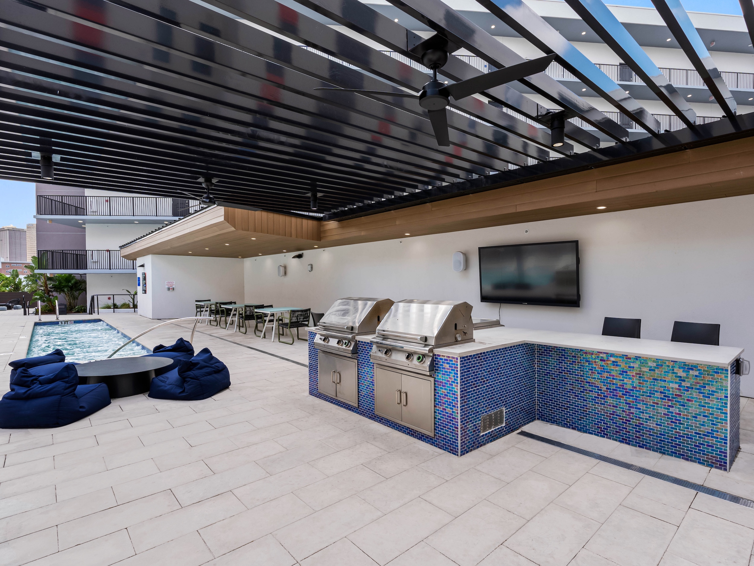 Apella on Newport 311 N Newport Ave Tampa FL 35